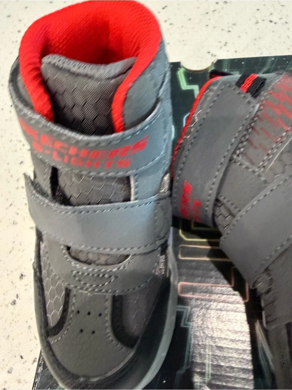 New boys Skechers Sz 8 Gray and Red Kids Velcro Athletic boots